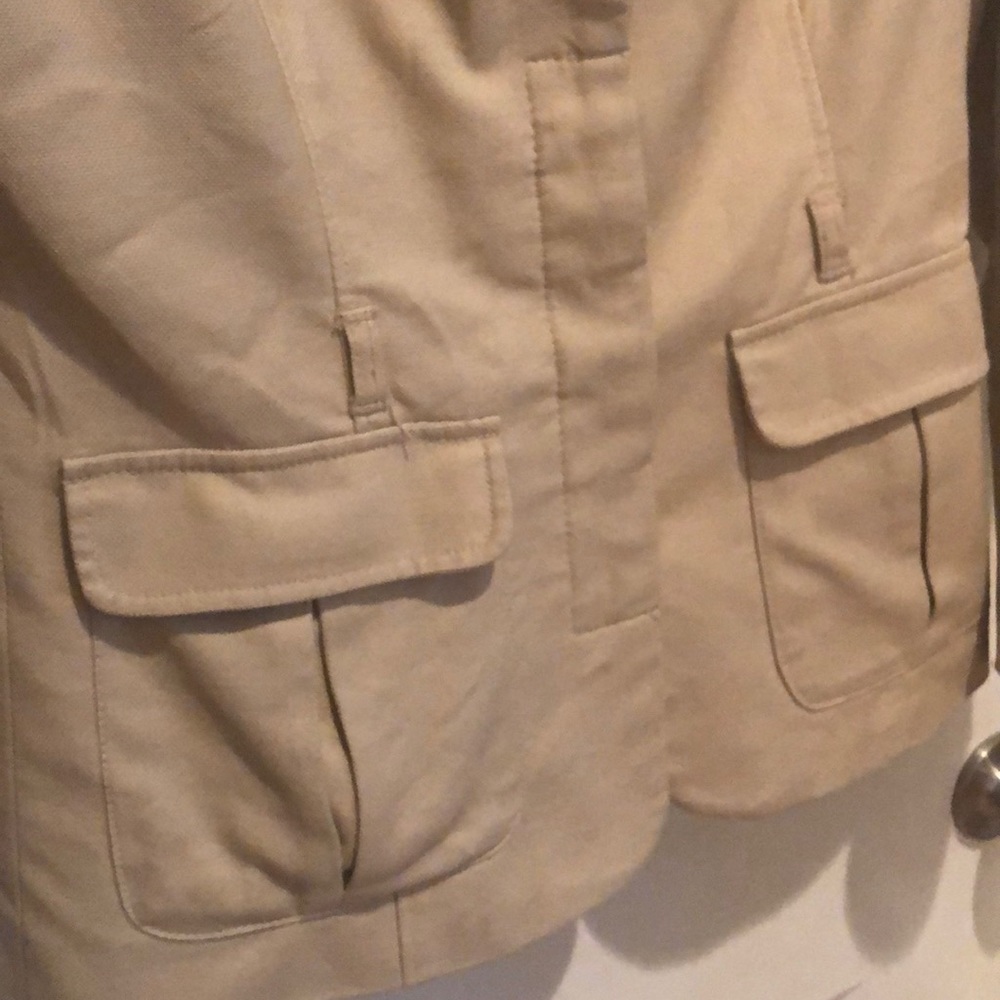 Beige jacket - Picture 4 of 4